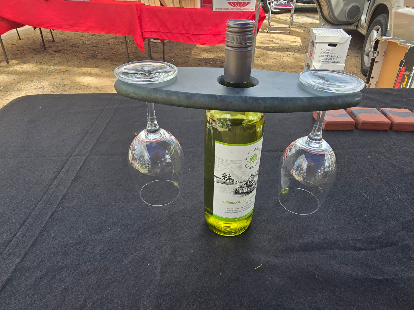 Gunmetal green wine holder