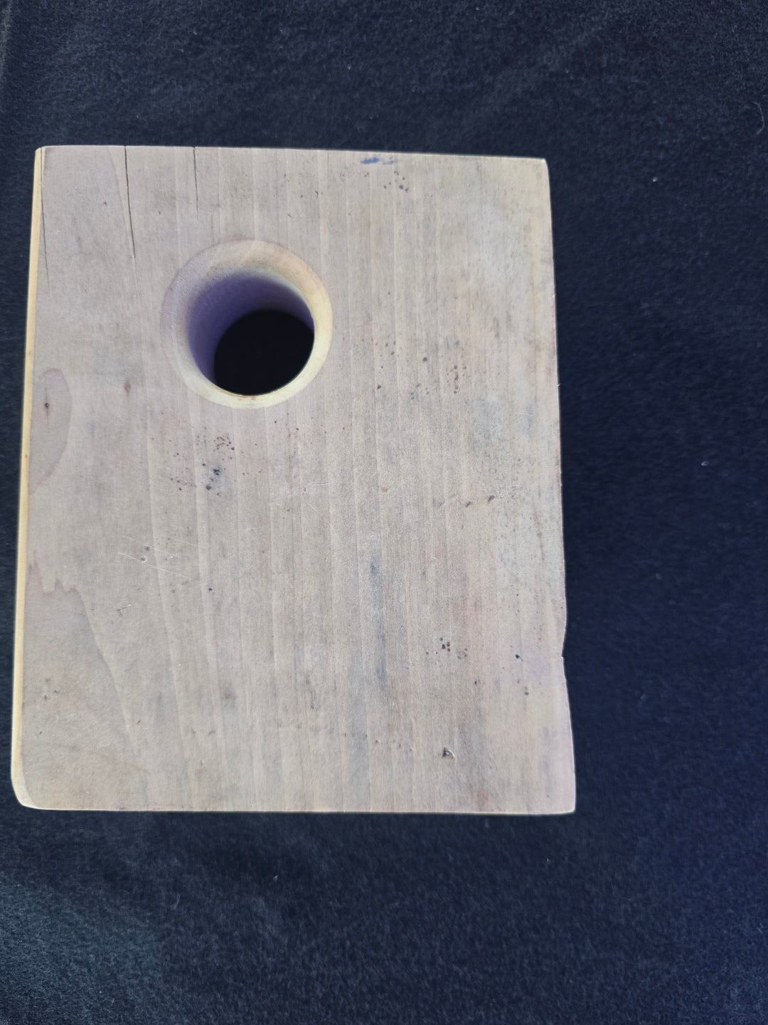Liquid Amber Wine Holder