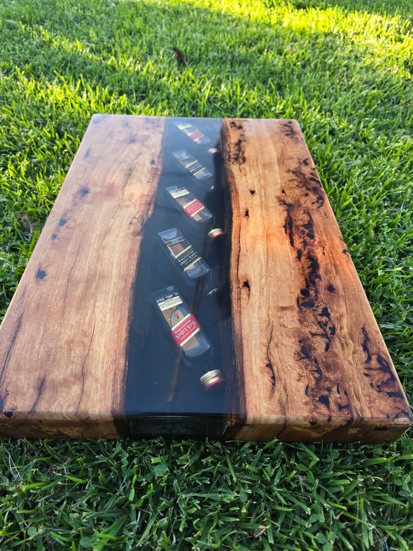 Birdseye messemate serving board
